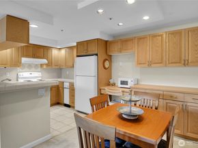 8260 53rd Avenue W 207, Mukilteo WA 98275