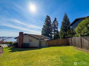 21550 1st Court S, Normandy Park WA 98198