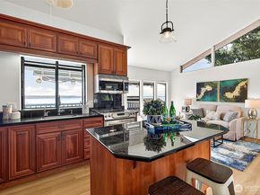 21550 1st Court S, Normandy Park WA 98198