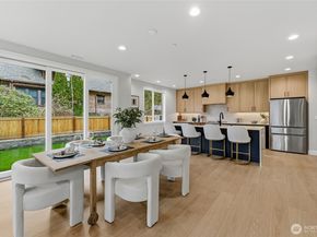 529 SE Bush Street A, Issaquah WA 98027