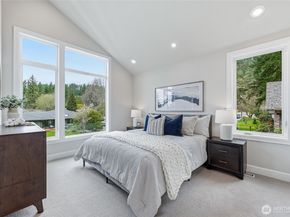 529 SE Bush Street A, Issaquah WA 98027