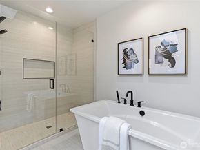 529 SE Bush Street A, Issaquah WA 98027