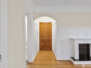 1640 18th Avenue 6, Seattle WA 98122