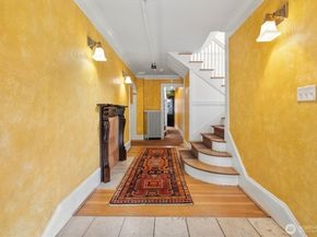 1640 18th Avenue 6, Seattle WA 98122