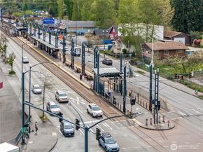 9011 46th Avenue S B, Seattle WA 98118