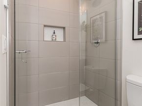 437 NE 73rd Street A, Seattle WA 98115