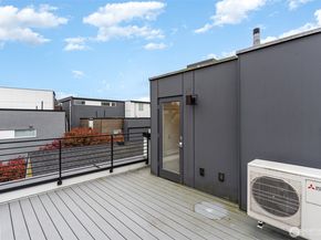 437 NE 73rd Street A, Seattle WA 98115