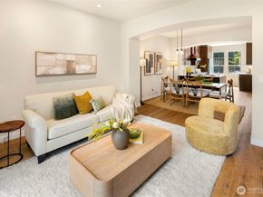 5390 237th Terrace SE 302, Issaquah WA 98029