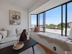 211 Summit Avenue E 405, Seattle WA 98102
