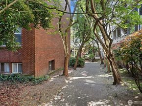 211 Summit Avenue E 405, Seattle WA 98102