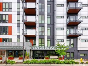 1085 103rd Avenue NE 526, Bellevue WA 98004