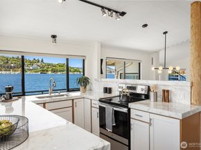 2031 Fairview Avenue E H, Seattle WA 98102
