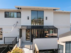 2031 Fairview Avenue E H, Seattle WA 98102