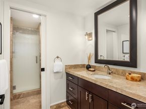 2031 Fairview Avenue E H, Seattle WA 98102