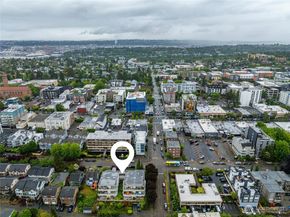 4457 44th Avenue SW 101, Seattle WA 98116