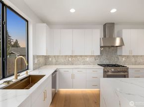 16219 Simonds Road NE, Kenmore WA 98028