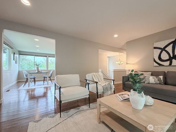 15003 108th Place NE, Bothell WA 98011