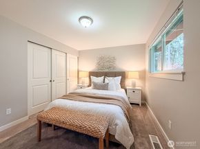 15003 108th Place NE, Bothell WA 98011