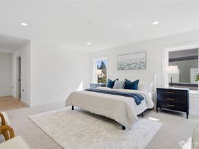 12109 NE 105th St, Kirkland WA 98033