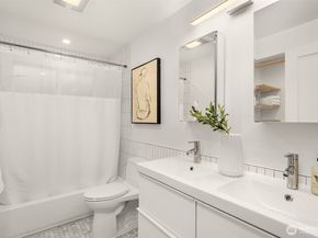1513 3rd Place, Kirkland WA 98033