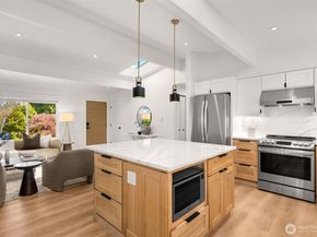 1513 3rd Place, Kirkland WA 98033