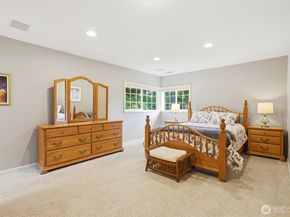 236 SW 166th Place, Normandy Park WA 98166