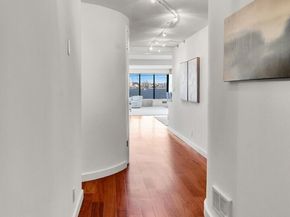 1111 Harbor Avenue SW 500, Seattle WA 98116