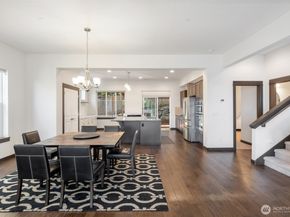 16990 NE 84th Court, Redmond WA 98052