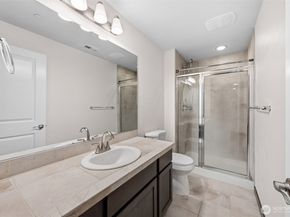16990 NE 84th Court, Redmond WA 98052