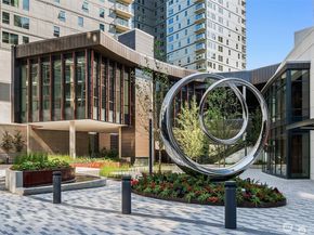 838 Avenue Square NE 1503, Bellevue WA 98004