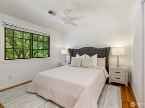 4434 137th Avenue NE, Bellevue WA 98005