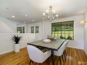 4434 137th Avenue NE, Bellevue WA 98005