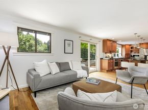 4434 137th Avenue NE, Bellevue WA 98005