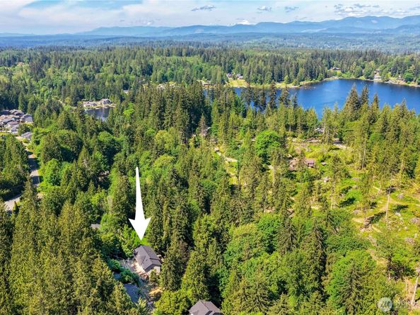 5827 176th Drive SE, Snohomish WA 98290