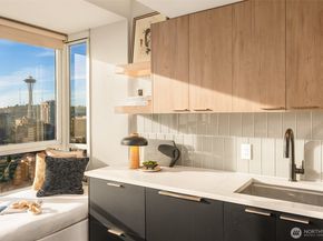 2125 1st Avenue 1902, Seattle WA 98121