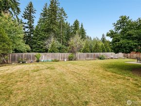 2001 263rd Lane SE, Sammamish WA 98075