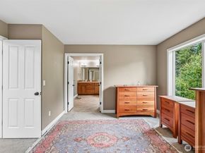 2001 263rd Lane SE, Sammamish WA 98075