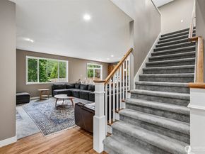 2001 263rd Lane SE, Sammamish WA 98075