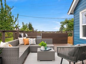 4620 15th Avenue S, Seattle WA 98108