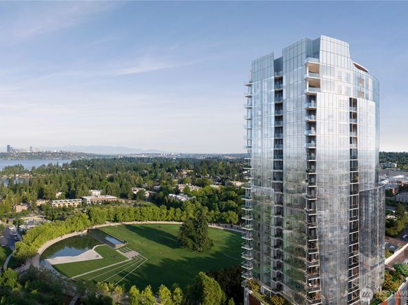 215 Bellevue Way NE 1902, Bellevue WA 98004