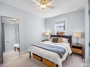 4420 Dayton Avenue N 2, Seattle WA 98103