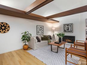 1520 Sycamore Drive SE, Issaquah WA 98027