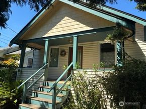 8045 26th Avenue NW, Seattle WA 98117