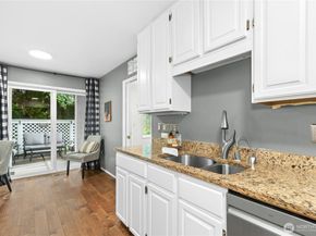 4124 Providence Point Drive SE 1014, Issaquah WA 98029