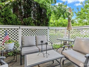 4124 Providence Point Drive SE 1014, Issaquah WA 98029