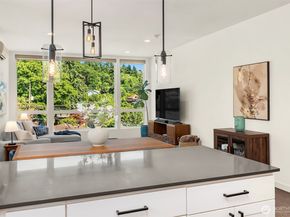 5562 15th Avenue S, Seattle WA 98108
