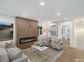 9553 Evanston Avenue N, Seattle WA 98103