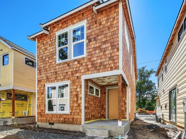 12511 NE 94th Street, Kirkland WA 98033
