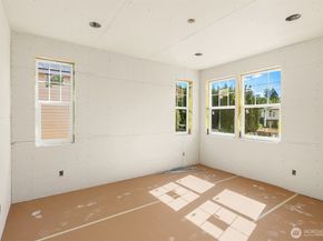 12511 NE 94th Street, Kirkland WA 98033