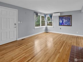 12419 16th Avenue S, Seattle WA 98168